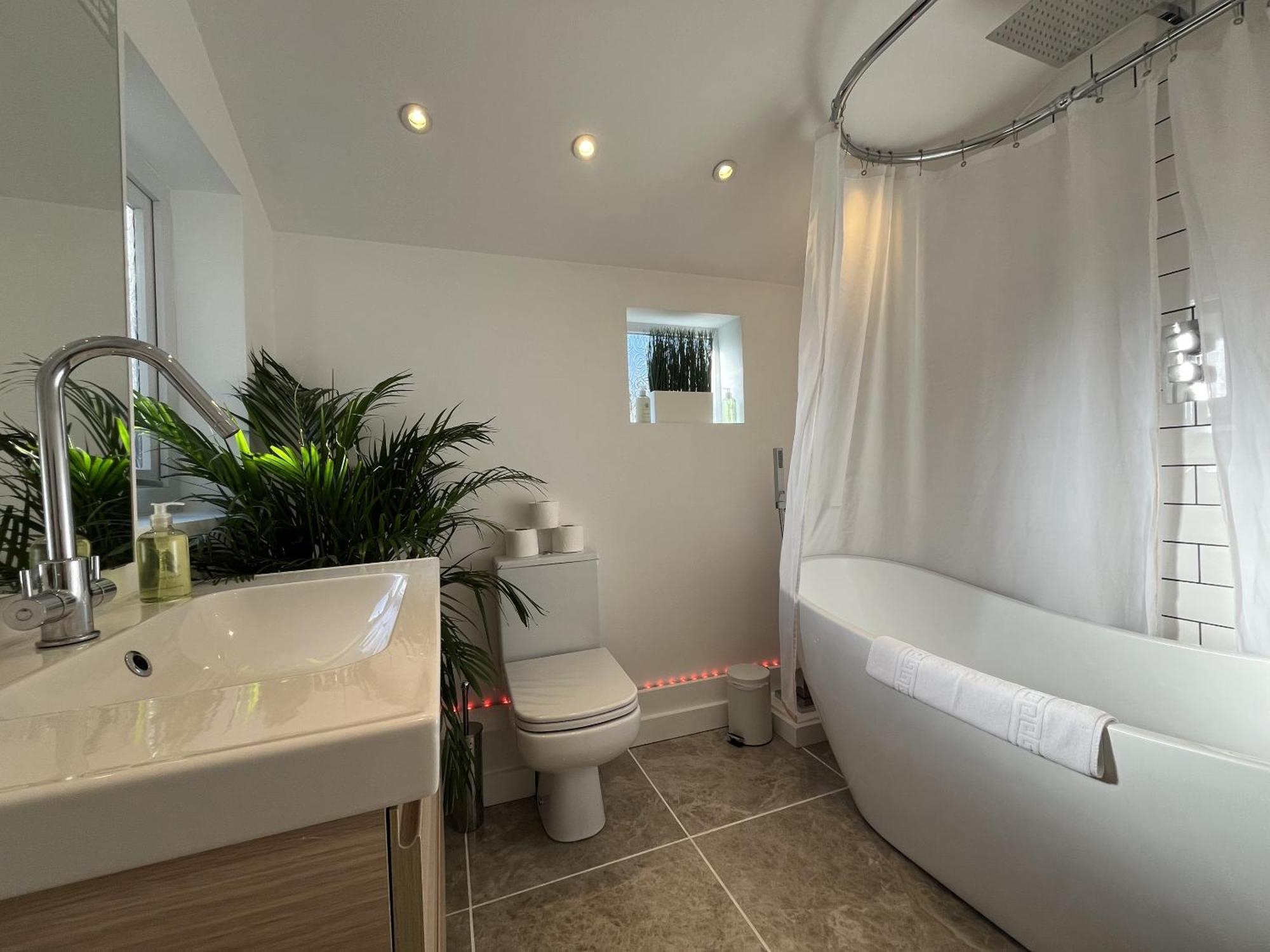 Restored Victorian Home With Private Garden Bristol Esterno foto