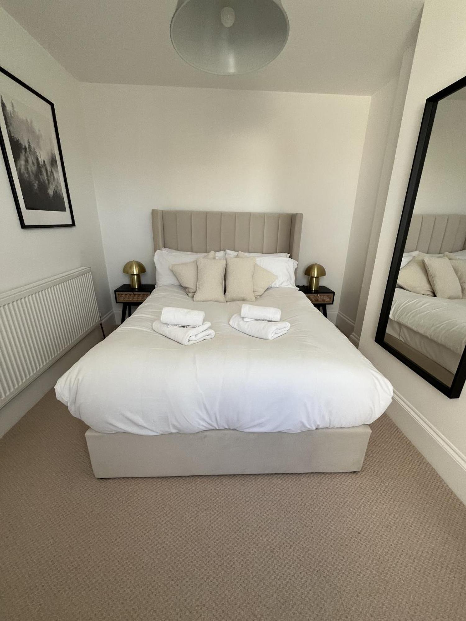 Restored Victorian Home With Private Garden Bristol Esterno foto